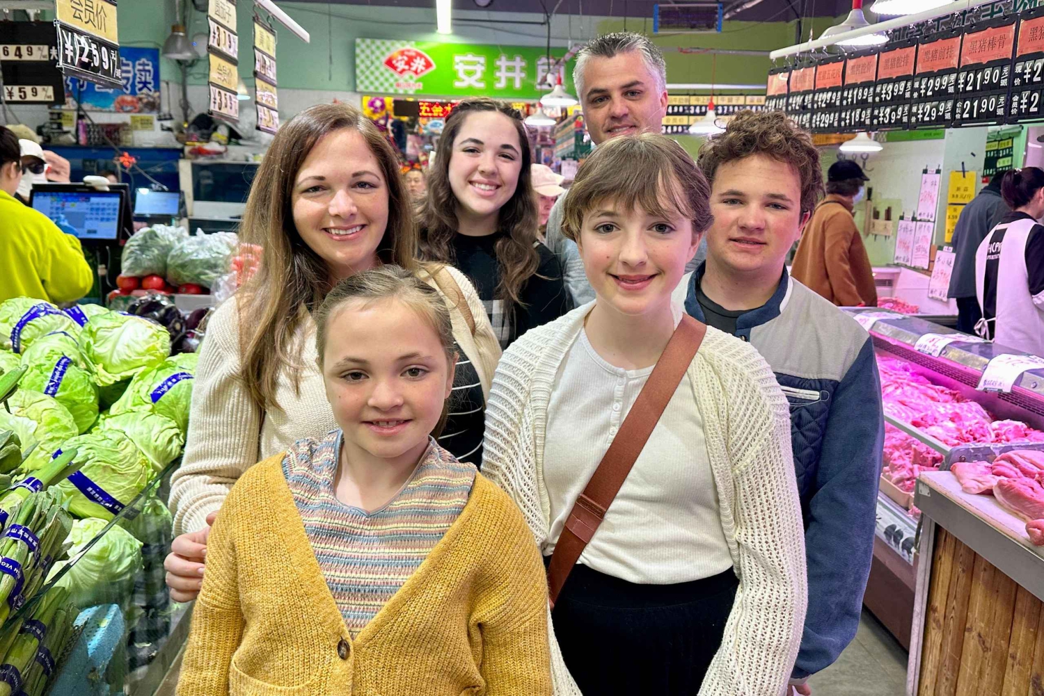 Pechino: Lezione di preparazione dei fagottini con visita al mercato delle erbe