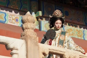 Beijing: Forbidden City Imperial Costume Experience Tour