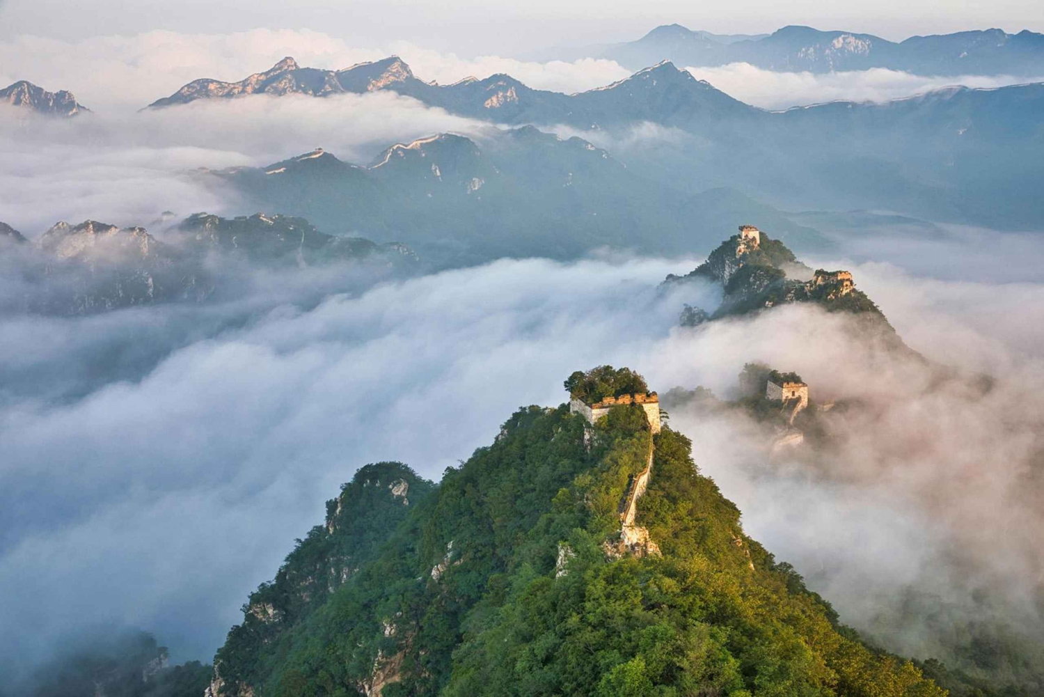 Pekín: escapada a la Gran Muralla de Simatai y al pueblo acuático de Gubei