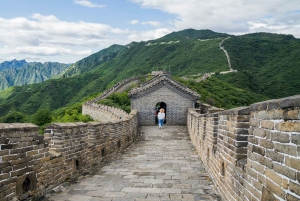 Pekín: escapada a la Gran Muralla de Simatai y al pueblo acuático de Gubei
