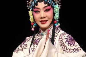 Akrobatshow och Pekingoperan i Peking med transfer