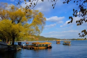 Peking: Halvdagsutflykt med båt för att utforska Sommarpalatset