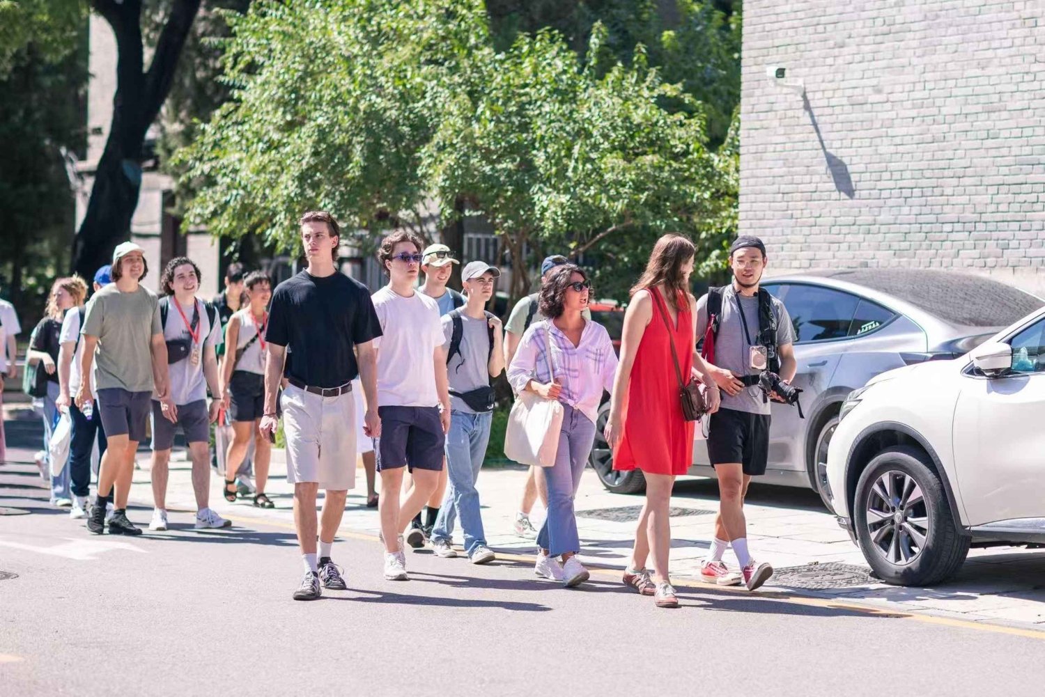 Beijing Hidden Hutong Bike & Food Tour - Pro Photos Included