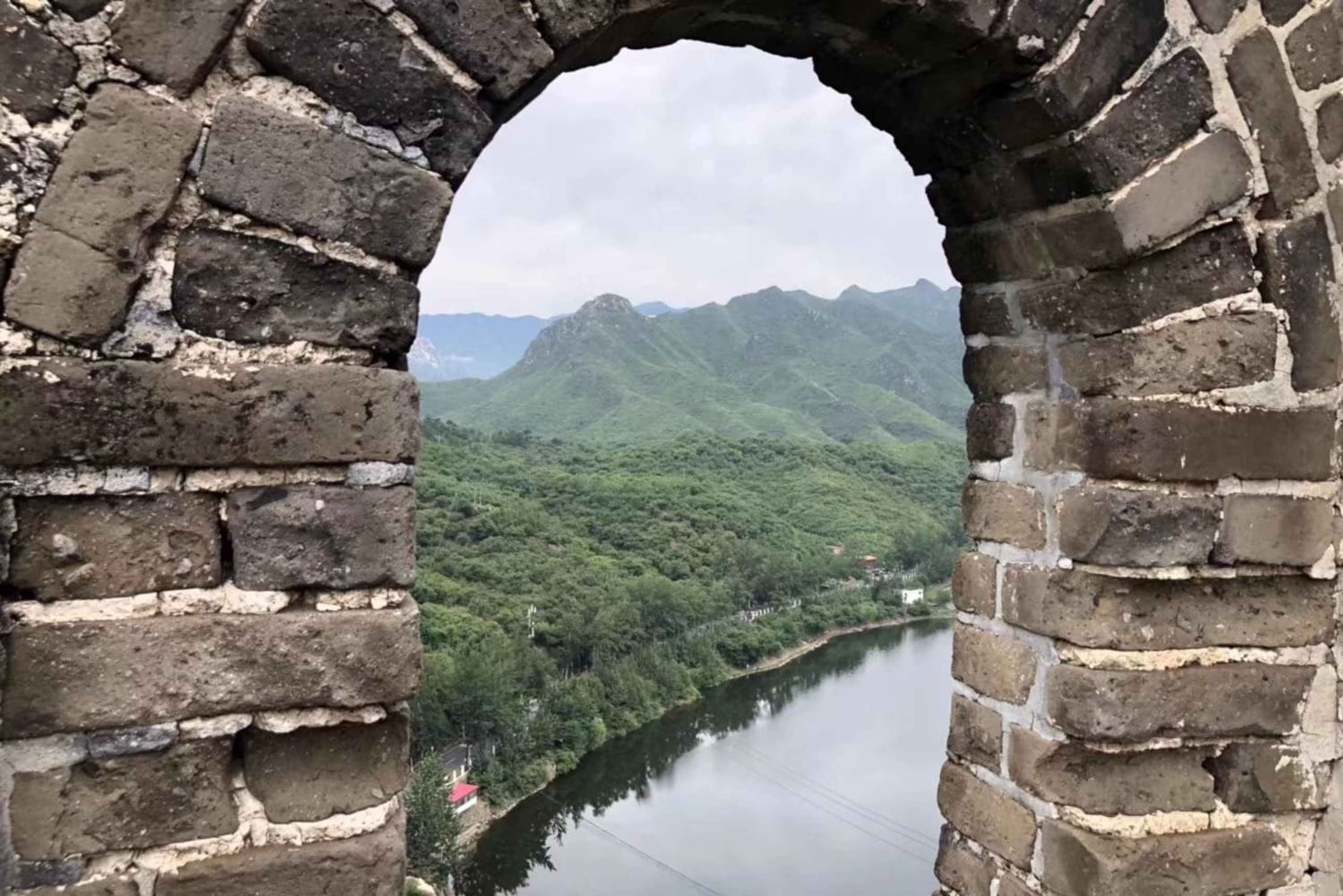 Pékin : visite privative de la Grande Muraille de Huanghuacheng et des tombeaux des Ming