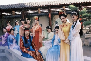 Beijing: meeslepende Red Mansion-show met maaltijd