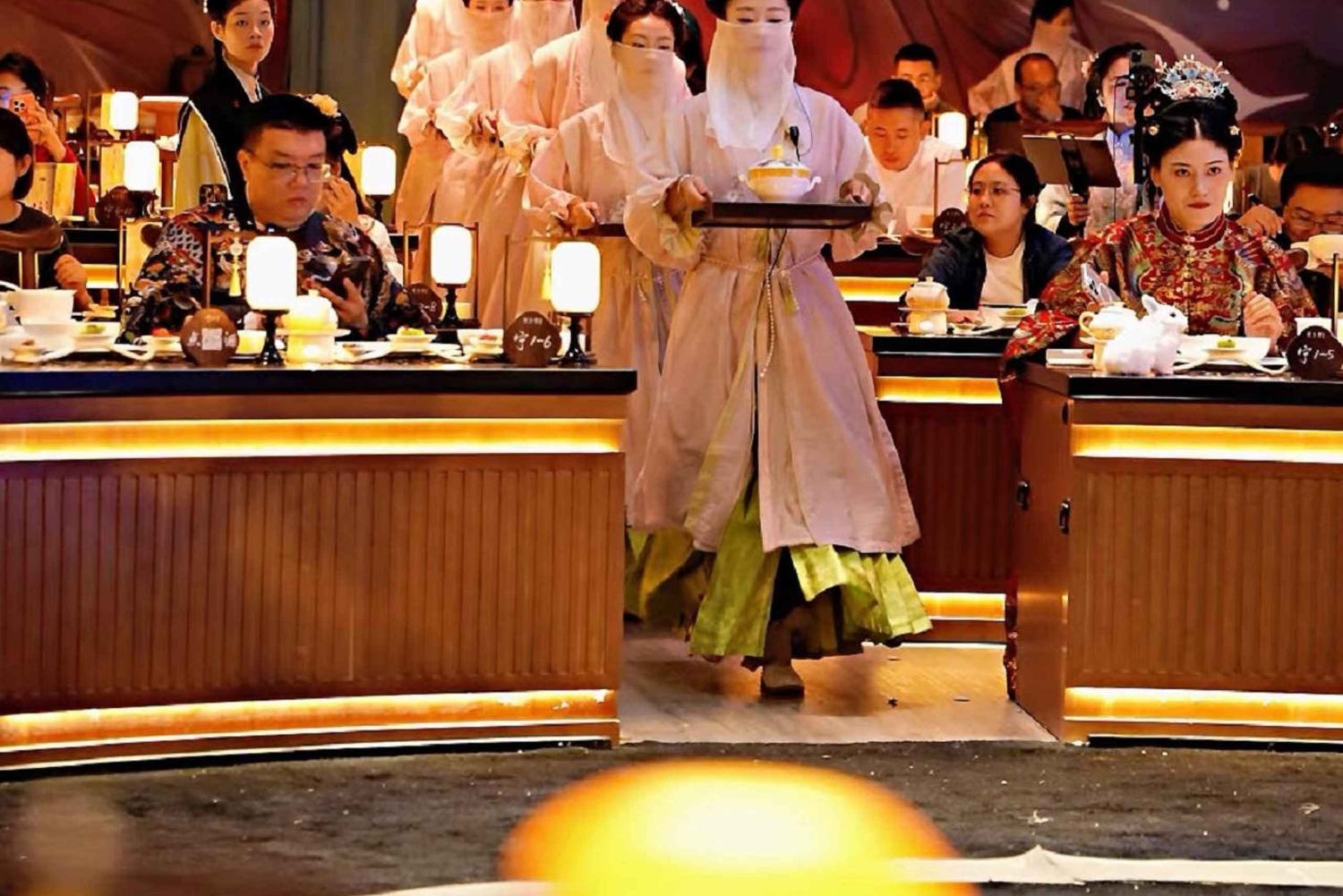 Beijing: Imperial Themed Banquet with Opera and Costume