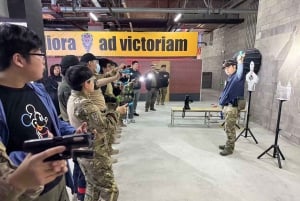 Pequim: Batalha de pistolas de água em recinto fechado com jogadores locais