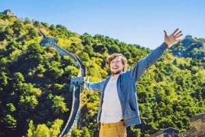 Pequim: Caminhada na Grande Muralha de Jinshanling com ônibus ou tour particular