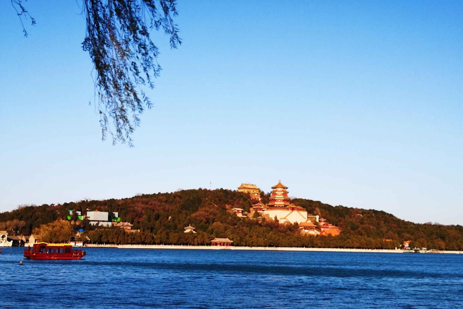 Mellomlanding i Beijing med sommerpalasset og Den kinesiske mur