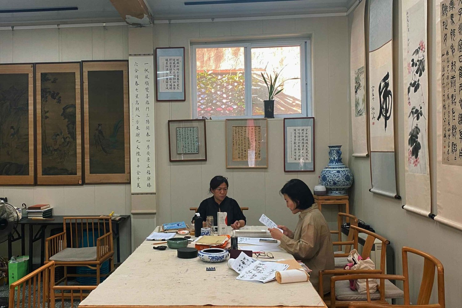Beijing: Learn Calligraphy, Painting or Carving from Master