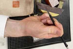 Peking: Opi kalligrafiaa, maalausta tai veistämistä mestarilta