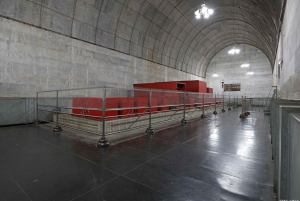 Beijing: Longqing Gorge, Ming Tombs & Lunch Private Day Tour
