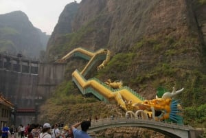 Excursão ao desfiladeiro de Longqing em Pequim com motorista que fala inglês