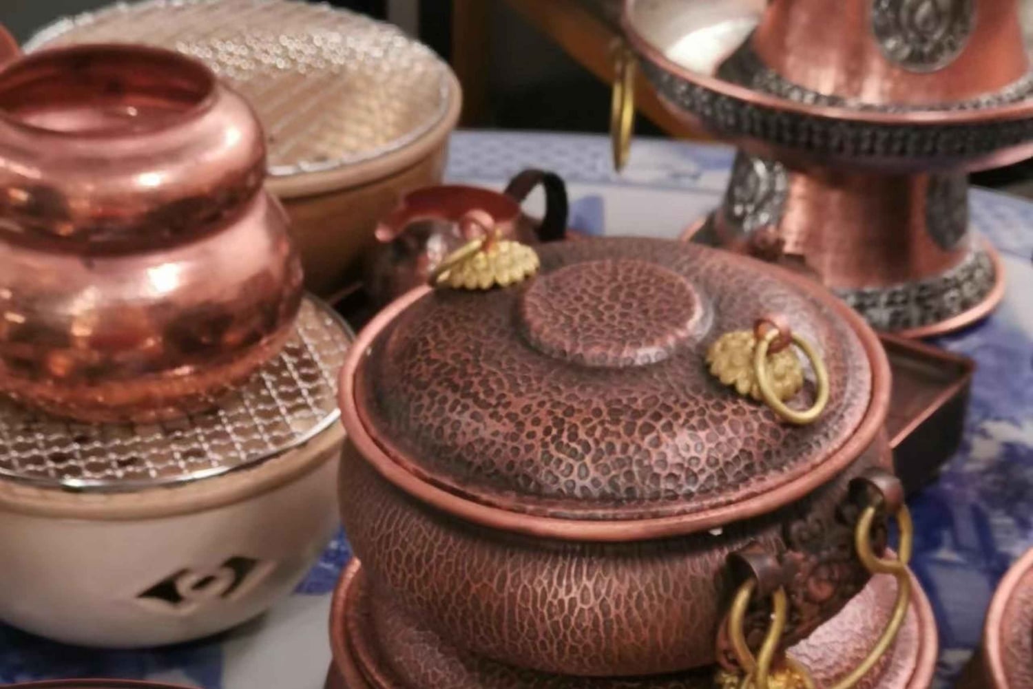 Pekingin markkinakierros ja 10 ruokalajin perheateria