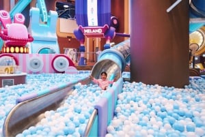 Beijing: Meland Club Innendørs lekeplass Inngang