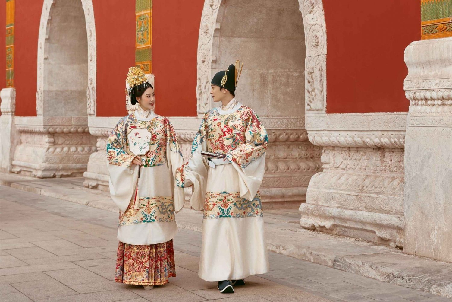 Traditionel Hanfu-oplevelse og fotoshoot for grupper i Beijing