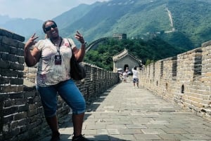 Pechino: tour in autobus guidato della Grande Muraglia di Mutianyu (ENG/ESP/RUS)