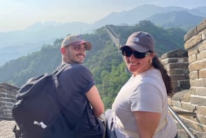 Peking: Mutianyu Great Wall Capital Airport Layover Tour