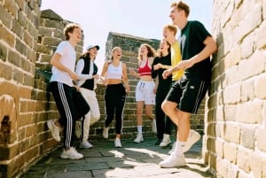 Peking: Mutianyu-muurikierrokset lipulla ja buffet-lounaalla