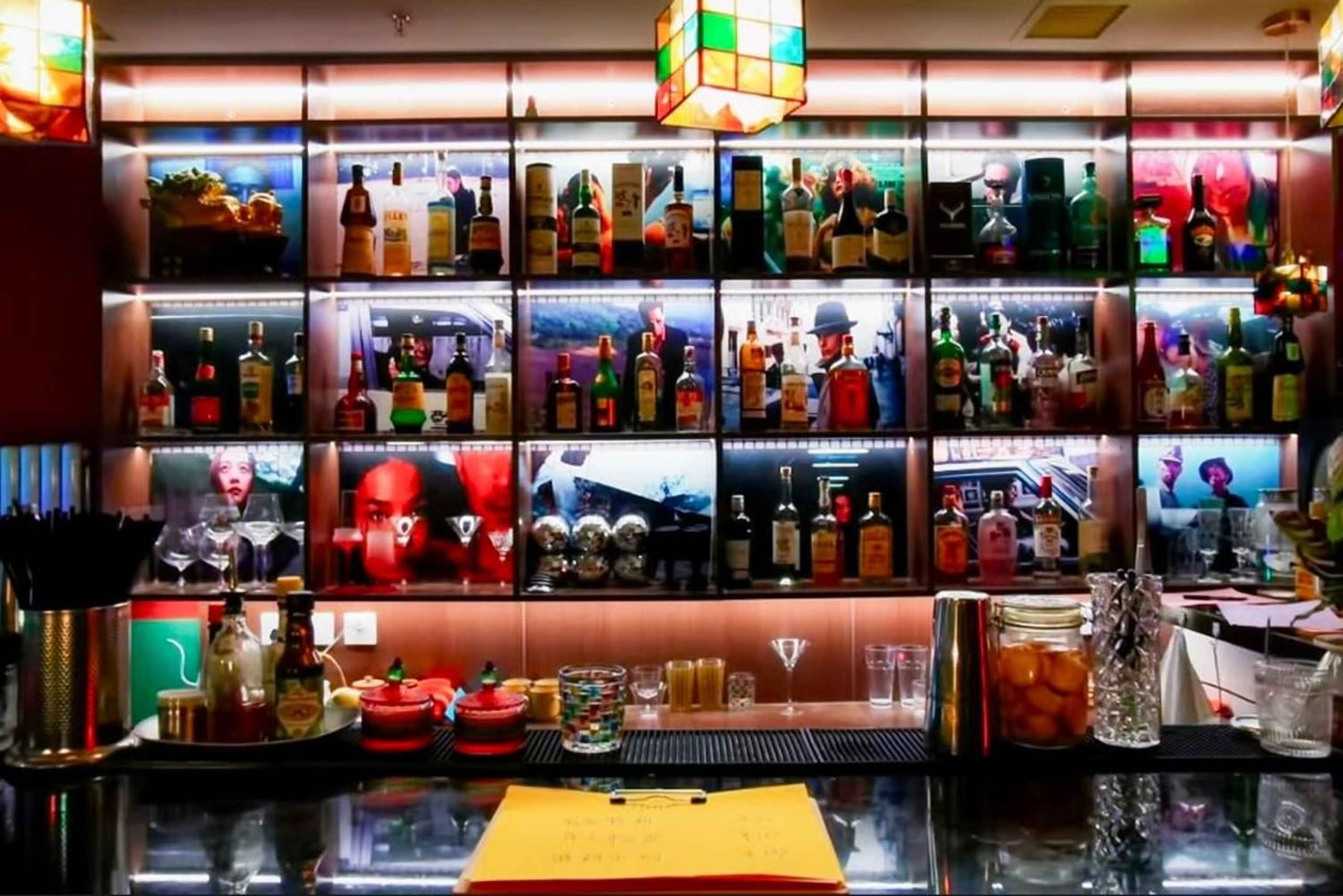 Nattelivet i Beijing: utforsk retro filmbarer og hutong