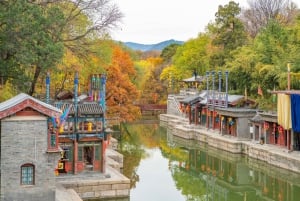 Beijing: Panjiayuan Market&Liangma River Cruise Night Tour