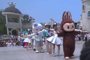 Pequim: City Tour Privado pela Pop Mart City e Mercado de Produtos de Anime