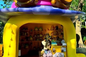 Pechino: tour privato della città di Pop Mart e del mercato dei prodotti anime