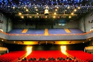 Beijing: Red Theatre Acrobatic Show Ticket with Transfers