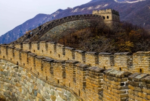 北京の万里の長城と明の十三陵を巡る小グループツアー