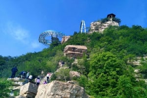 Beijing Stone Forest Gorge Tour med engelsktalende sjåfør