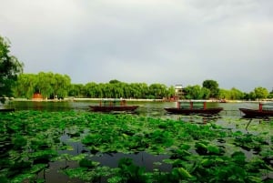 Peking: Sisäänpääsylippu kesäpalatsiin ja valinnainen opastettu kierros