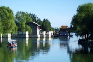 Peking: Sisäänpääsylippu kesäpalatsiin ja valinnainen opastettu kierros