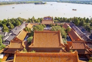 Peking: Sisäänpääsylippu kesäpalatsiin ja valinnainen opastettu kierros