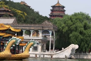 Peking: Sommerpalast Heilige Straße & Ming-Gräber Private Tour