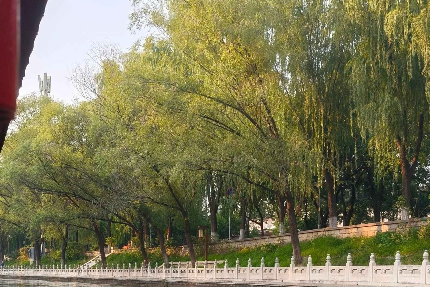Pékin : visite du Palais d'été avec tour en bateau et massage