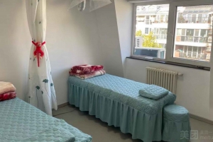 Beijing: Summer Palace Ticket & Traditional Chinese Massage