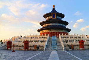 Beijing: Tai Chi Class IN Temple of Heaven & Hot Pot Lunch