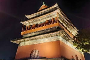 Beijing: Tiananmen Square and Houhai Night Walking Tour