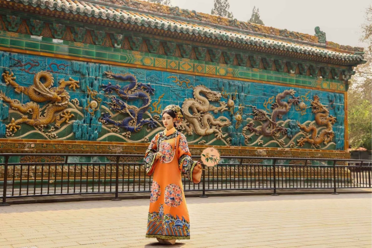 Pequim: transformação com trajes tradicionais chineses e sessão fotográfica