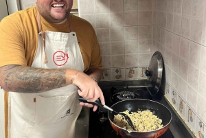 Peking: Veganes Kochen zu Hause & Tour über den lokalen Markt mit Sanxia