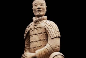 北京～西安 兵馬俑日帰りツアー（新幹線往復利用）