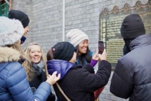 Odkryj stare Pekin: wycieczka piesza po hutongach i wykład o kulturze