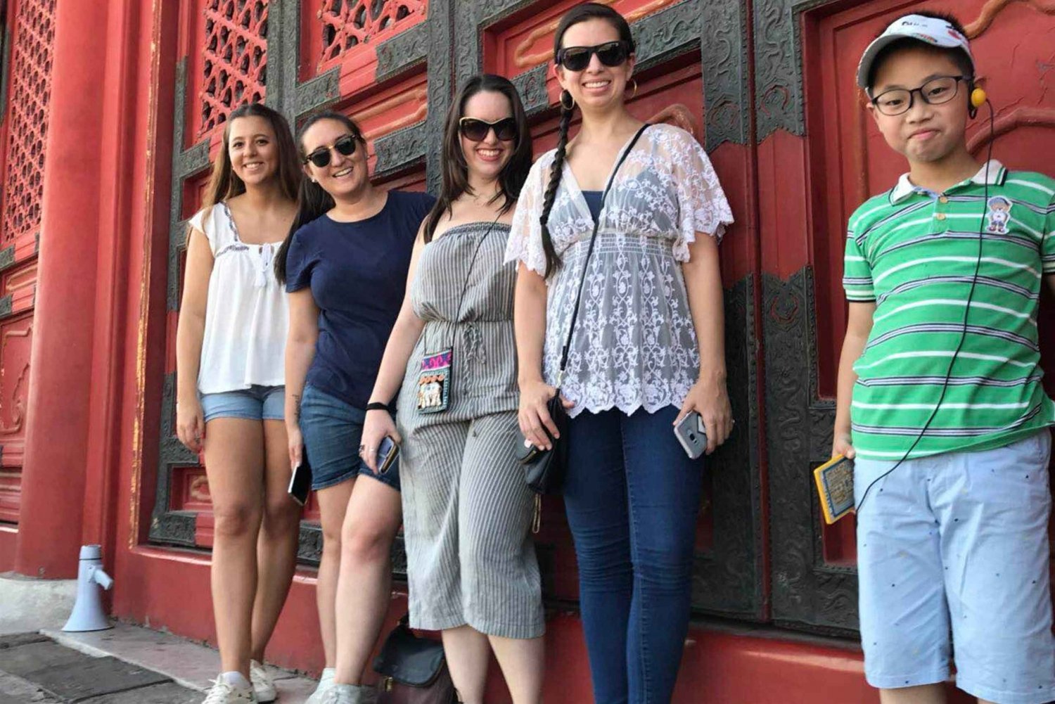 Mutianyu Water Great Wall Day Tour+Ticket+Guide
