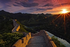 Water-Great Wall Odyssey: eendaagse wandeling & boottocht