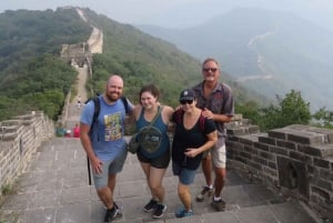 Caminata premium de 5 km por la Gran Muralla de Mutianyu que recorre todos los lugares emblemáticos