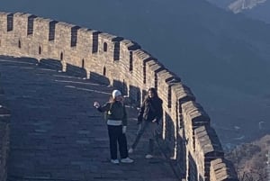 Beijing: Great Wall Layover Tour with a Native