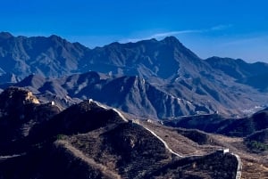 Beijing: Great Wall Layover Tour with a Native