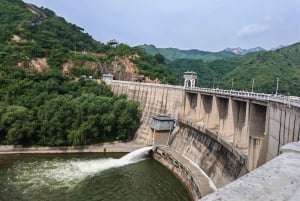 Tour giornaliero della Grande Muraglia sul lago Huanghuacheng + attività acquatiche