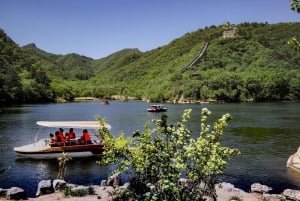 Tour giornaliero della Grande Muraglia sul lago Huanghuacheng + attività acquatiche