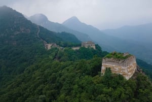 Mini Group Tour Patikointi Mutianyu Great Wall alkaen Jiankou
